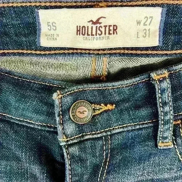 Hollister Straight Leg Jeans | Low rise | Dark Wash - Picture 2 of 6